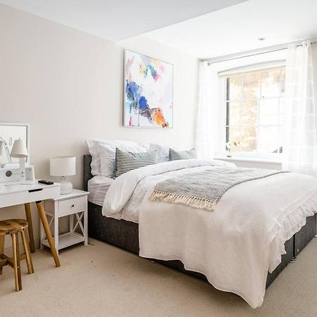 Stunning 2 Bedroom Apartment In Converted Chapel Бат Экстерьер фото