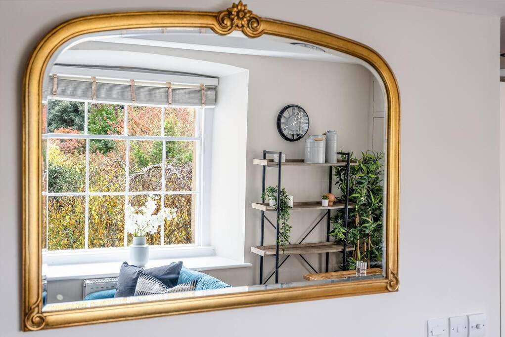 Stunning 2 Bedroom Apartment In Converted Chapel Бат Экстерьер фото