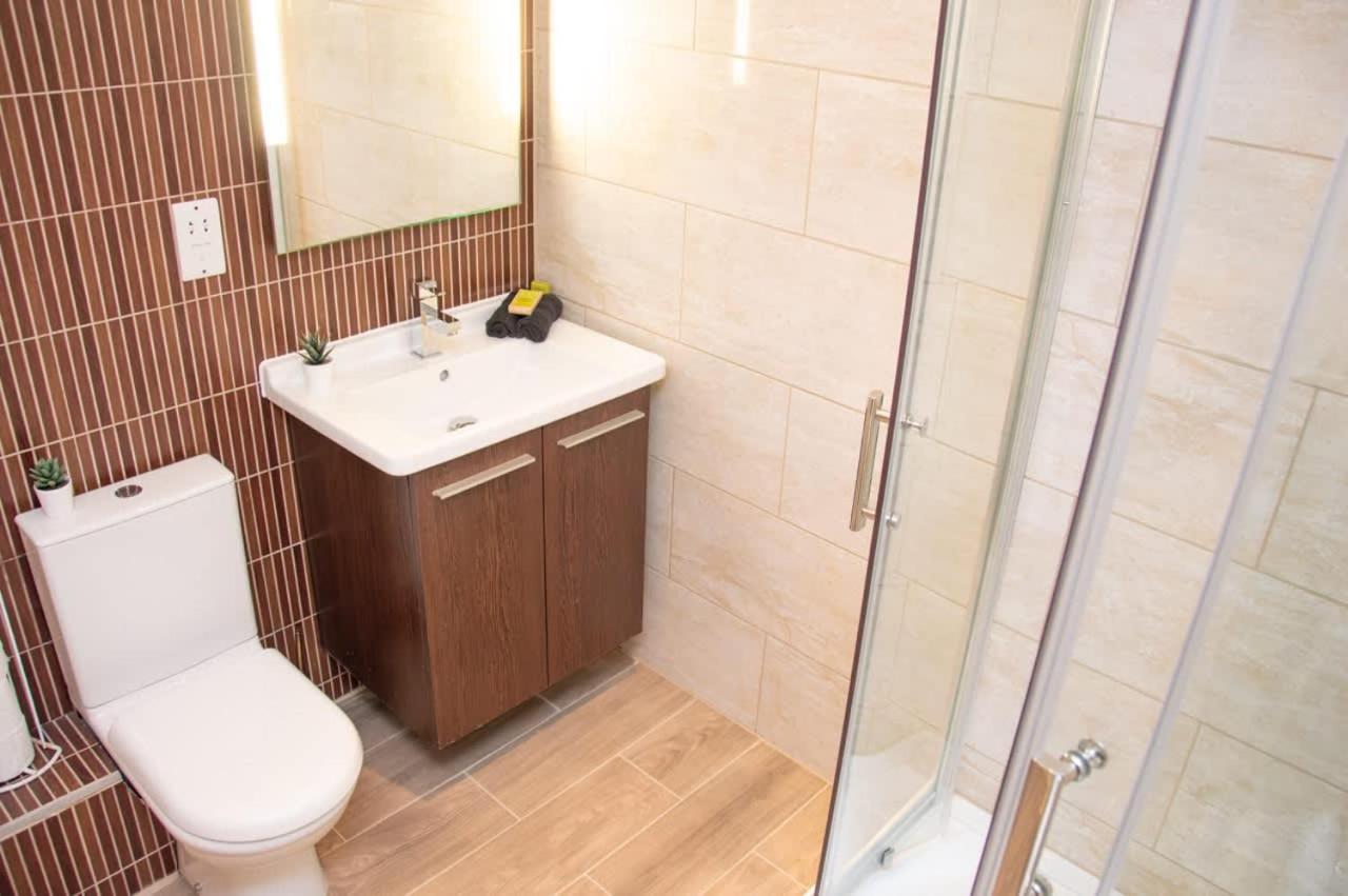 Stunning 2 Bedroom Apartment In Converted Chapel Бат Экстерьер фото